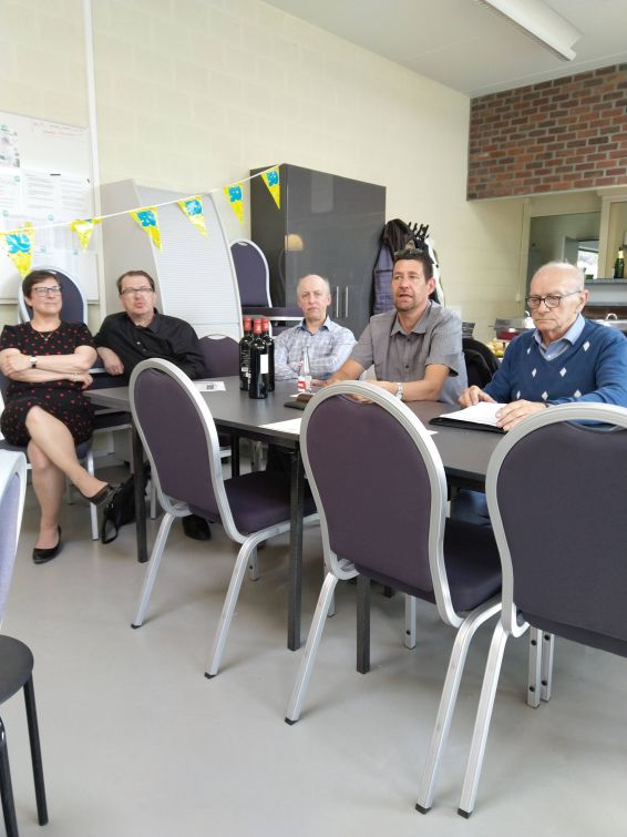 BCL50-16.jpg - Algemene Vergadering met het bestuur, met Carine, Marc, Danny, Dries en Raf (en Ludo en Monique, niet op de foto)