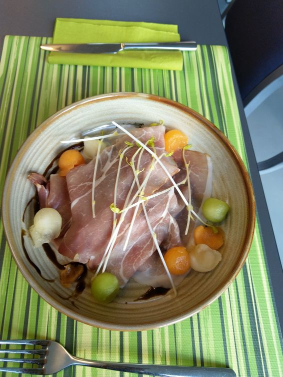 BCL50-23.jpg - Het superlekkere eten! 