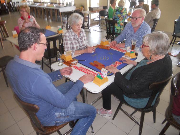 FI15_57.jpg - Jan en Harry spelen tegen Annemie en Ghislaine